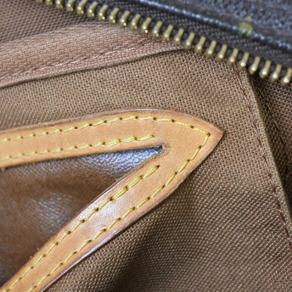 LOUIS VUITTON Montorgueil PM Shoulder Bag Monogram Leather Brown - Picture 2 of 16